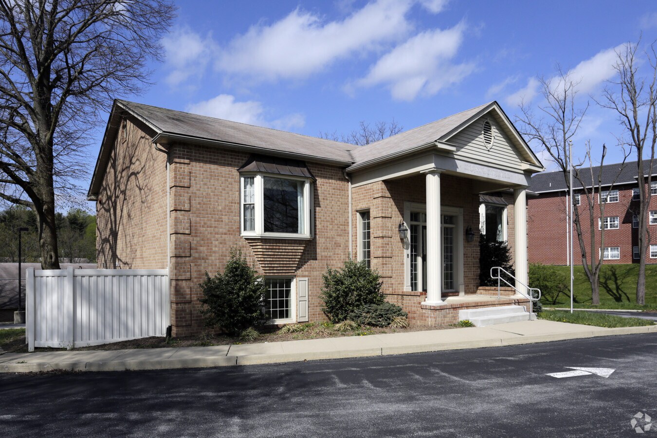 101 Marchwood Rd, Exton, PA 19341 Retail for Sale