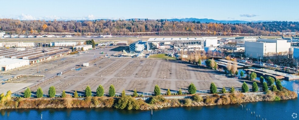 9229 E Marginal Way S, Tukwila, WA for lease - Primary Photo - Image 2 of 5