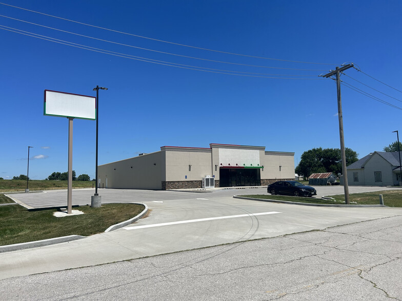 104 E Beech St, Shelbina, MO for lease - Building Photo - Image 3 of 3