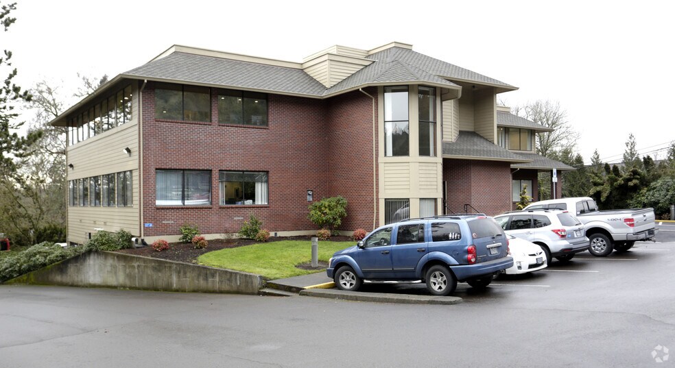 18676 Willamette Dr, West Linn, OR for sale - Primary Photo - Image 1 of 1