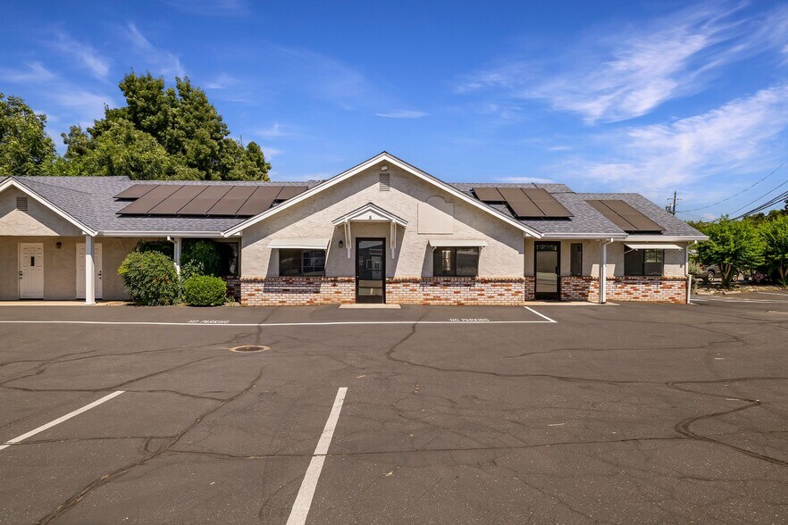 2550 State Highway 32, Chico, CA for lease - Building Photo - Image 1 of 8