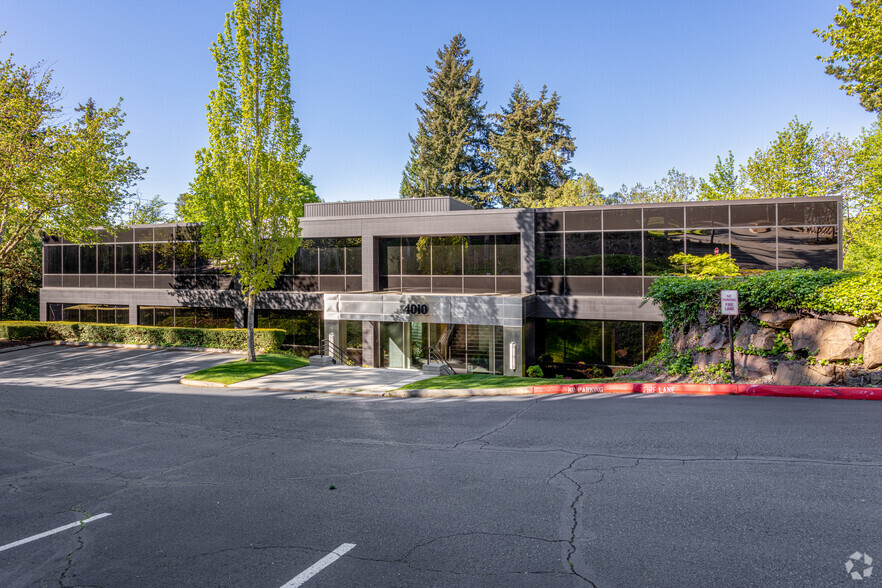 4010 Lake Washington Blvd NE, Kirkland, WA for lease - Building Photo - Image 1 of 15