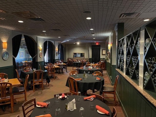 3109-3133 Watson Rd, Saint Louis, MO for lease Interior Photo- Image 1 of 14