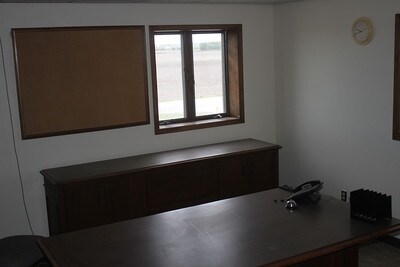 2500 E 9th St, Hays, KS for sale - Interior Photo - Image 2 of 3