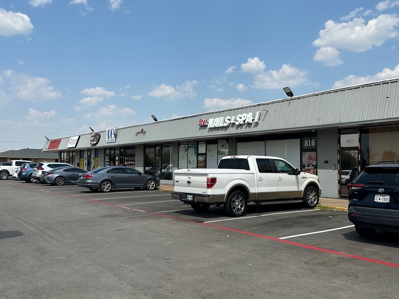 800 N Crowley Rd, Crowley, TX for sale - Building Photo - Image 1 of 1