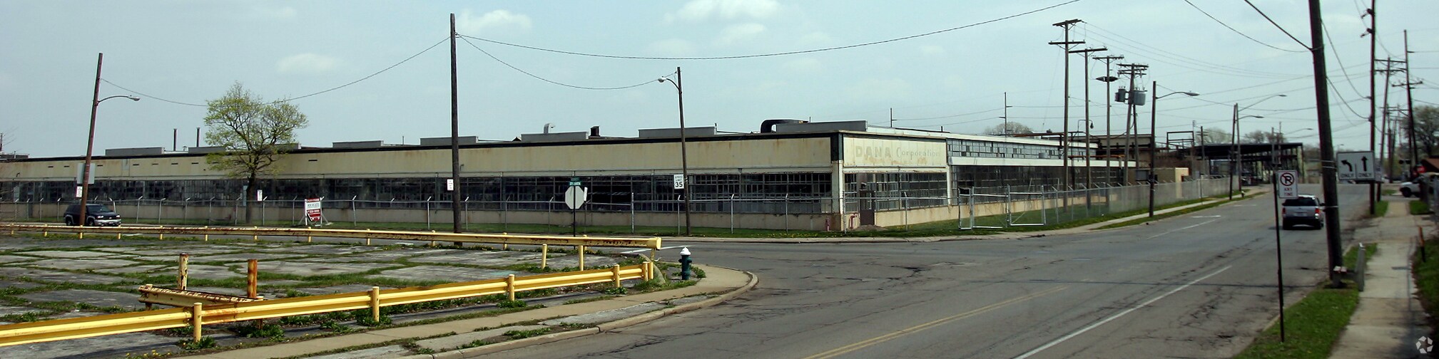 4040-4042 Bennett Rd, Toledo, OH for sale Building Photo- Image 1 of 1