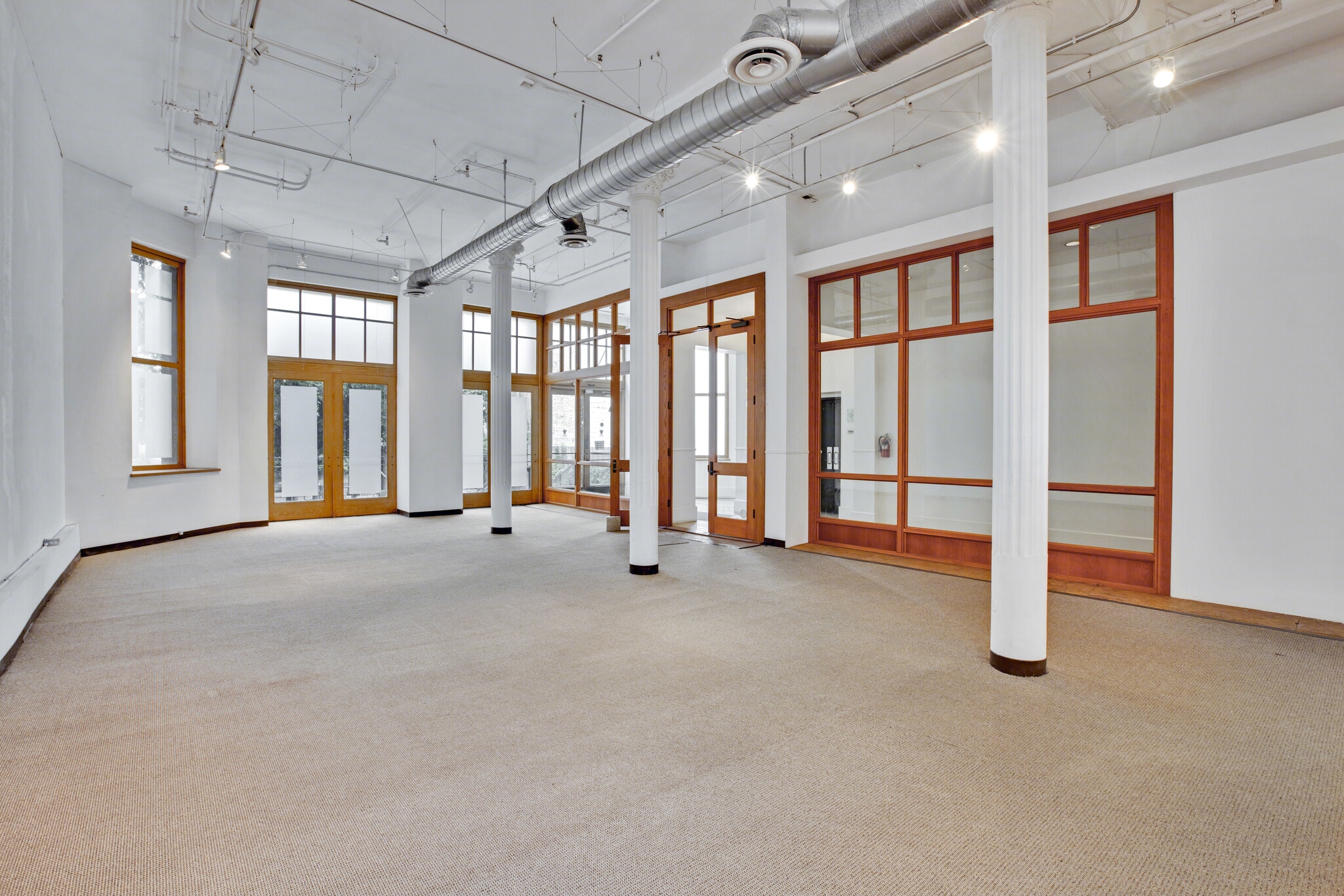 300-310 S Broadway, Los Angeles, CA for lease Interior Photo- Image 1 of 2