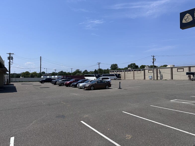 1600 Broadhollow Rd, Farmingdale, NY for lease - Other - Image 3 of 6