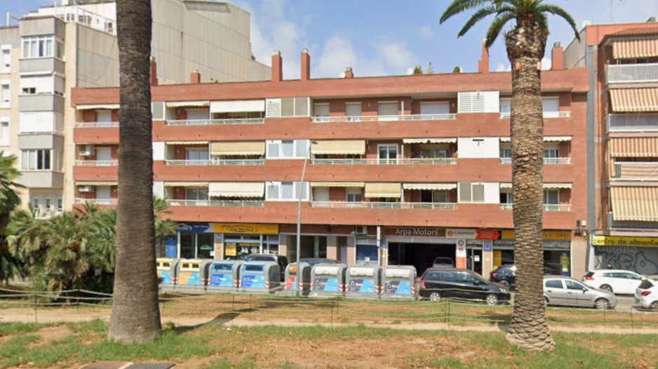 Multifamily in Castelldefels, Barcelona for sale Building Photo- Image 1 of 2