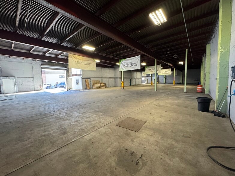 677 Nepperhan Ave, Yonkers, NY for sale - Building Photo - Image 3 of 8