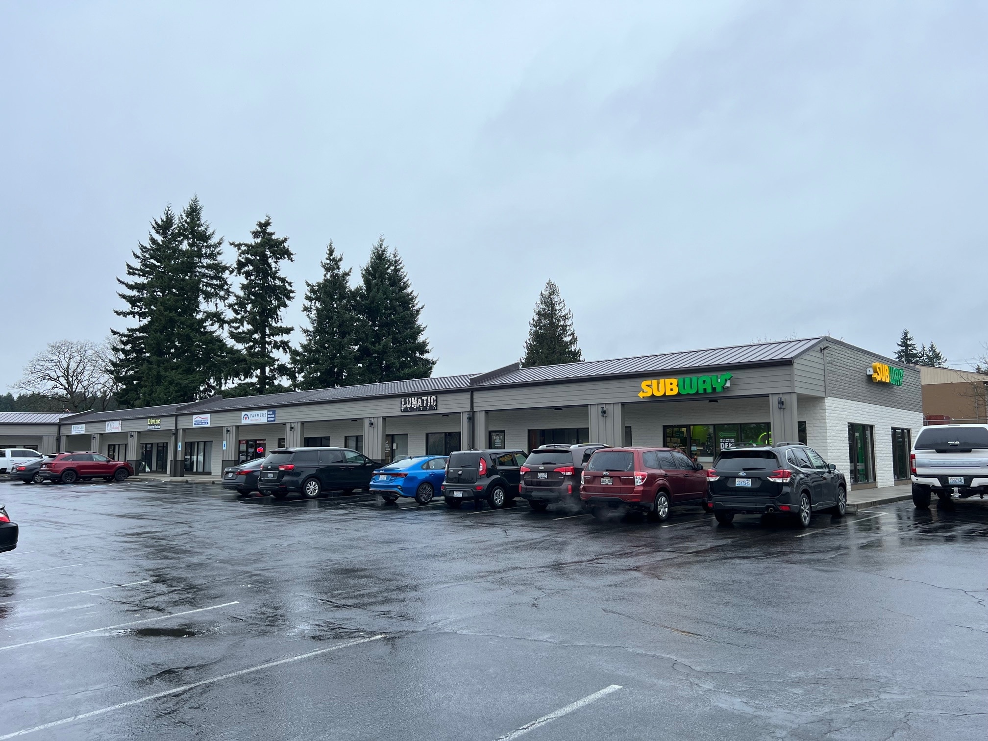 10818 NE Coxley Dr, Vancouver, WA for lease Building Photo- Image 1 of 10