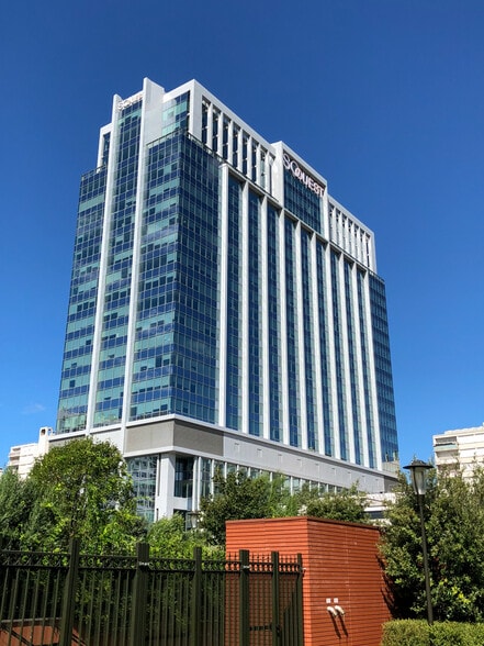 35 Rue D'Alsace, Levallois-Perret for lease - Building Photo - Image 3 of 8