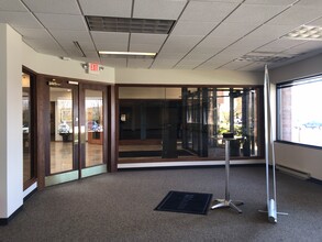 250 N Patrick Blvd, Brookfield, WI for lease Interior Photo- Image 2 of 9