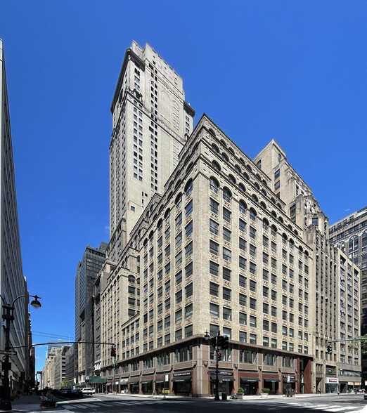 270 Madison Ave, New York, NY for sale - Building Photo - Image 1 of 1