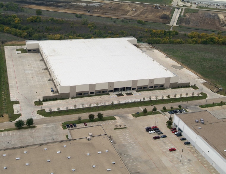 1011 N 28th Ave, Dfw Airport, TX for lease - Aerial - Image 3 of 4