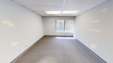805-815 E Rand Rd, Arlington Heights, IL for lease Building Photo- Image 2 of 11
