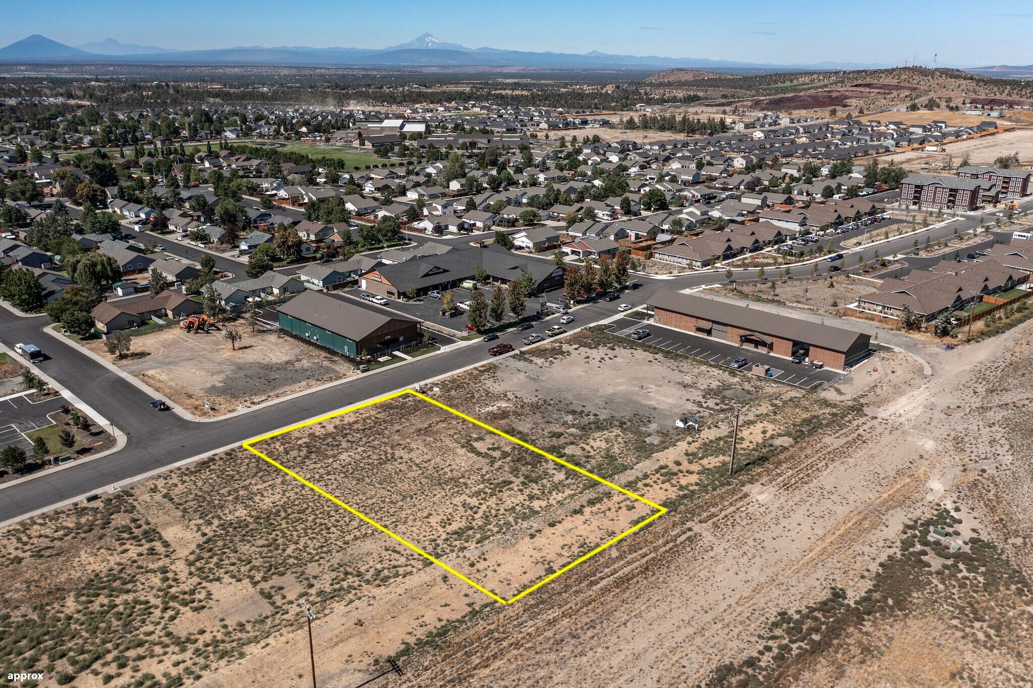 2648 NW 7th St, Redmond, OR for sale Building Photo- Image 1 of 1