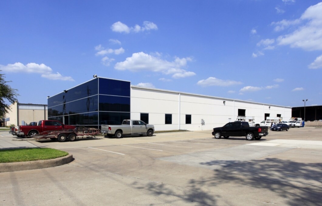 4338 Campbell Rd, Houston, TX for sale Primary Photo- Image 1 of 1