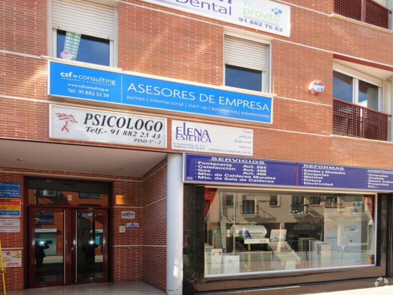 Calle Teniente Ruiz, 5, Alcalá De Henares, Madrid for lease - Primary Photo - Image 1 of 1