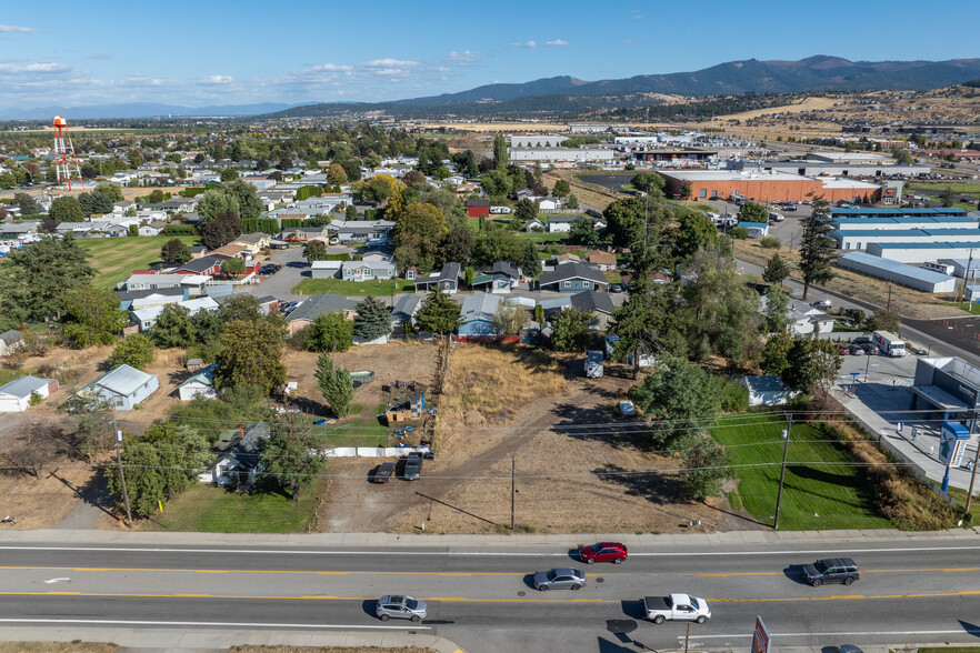 1204 N Barker Rd, Spokane Valley, WA for lease - Building Photo - Image 3 of 6