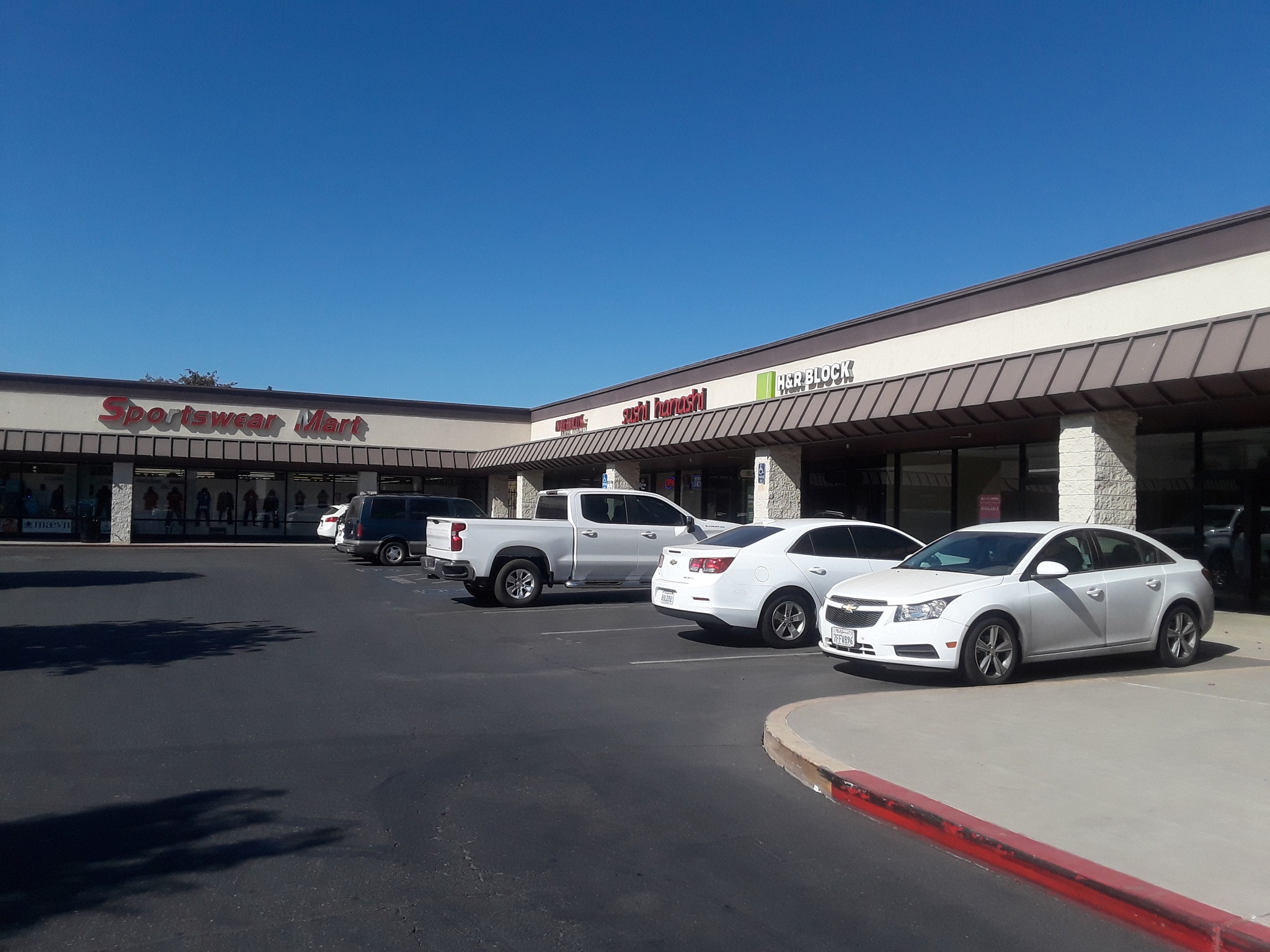 4300-4496 Ming Ave, Bakersfield, CA for sale Building Photo- Image 1 of 1
