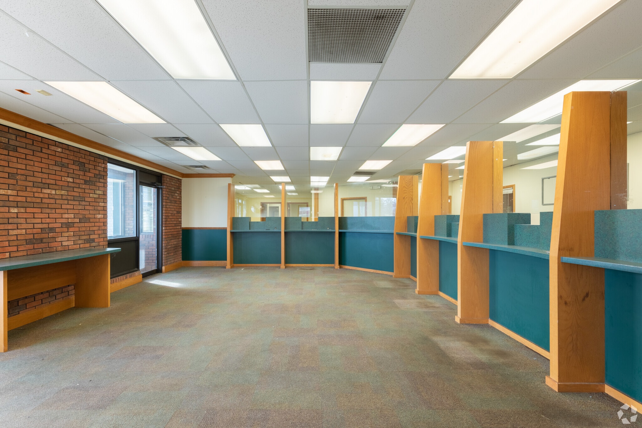 5140 Salem Ave, Dayton, OH for sale Interior Photo- Image 1 of 15