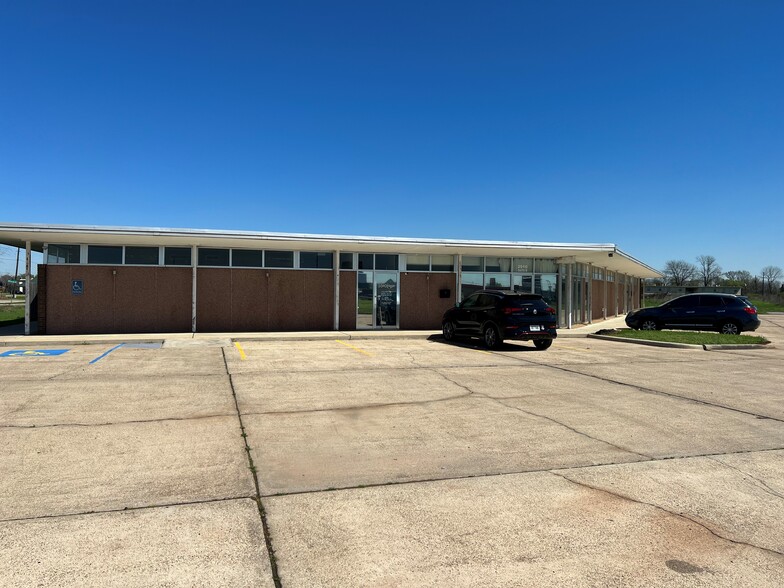 2910 Shed Rd, Bossier City, LA for lease - Building Photo - Image 1 of 3