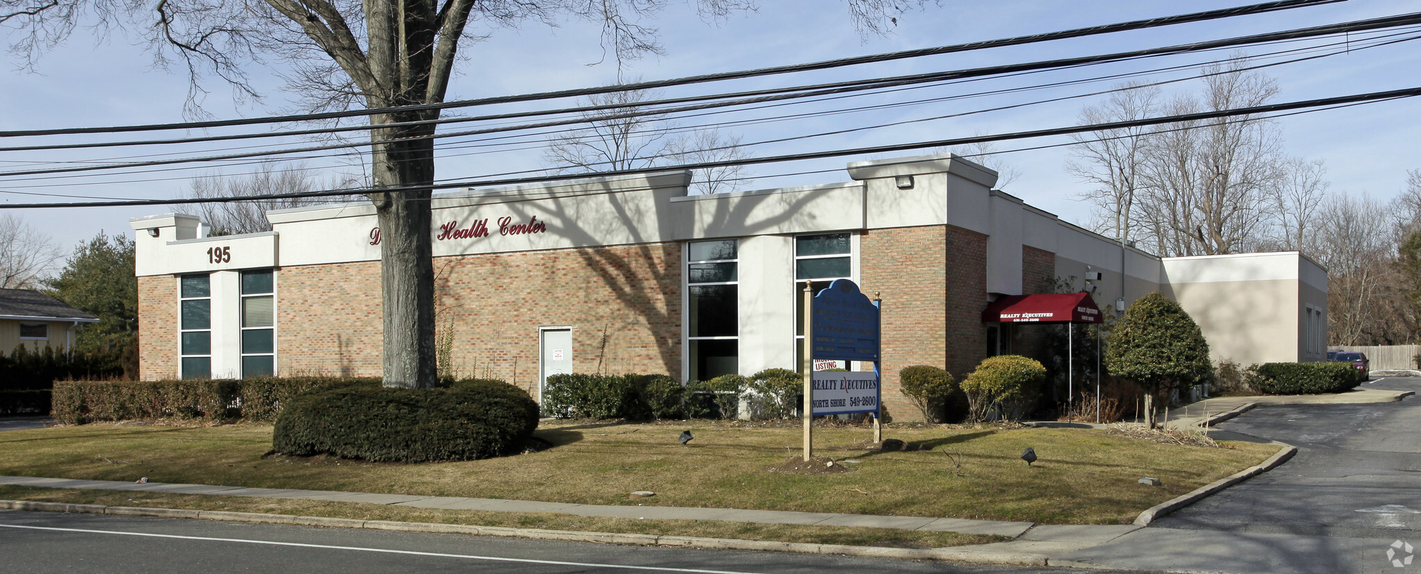 195 E Main St, Huntington, NY for sale Primary Photo- Image 1 of 1