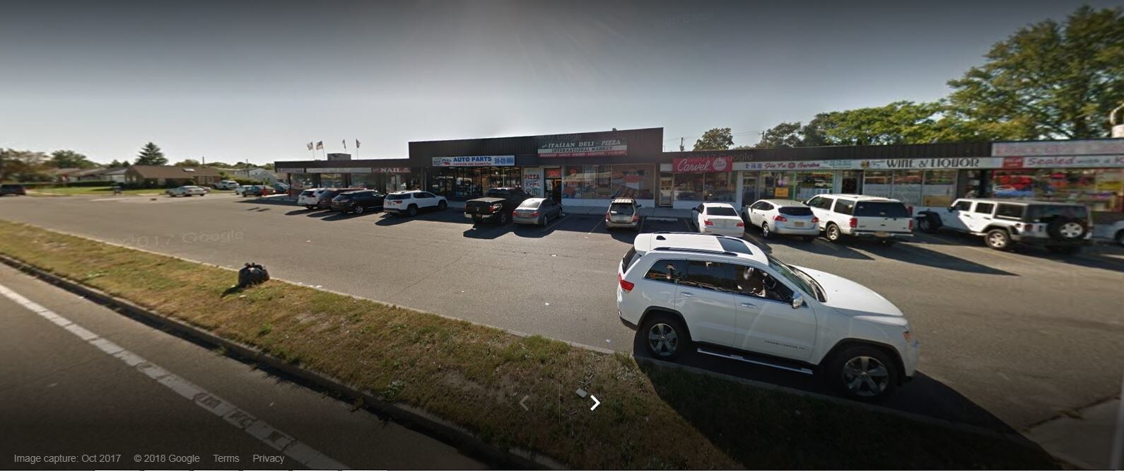 42224258 Hicksville Rd, Bethpage, NY 11714