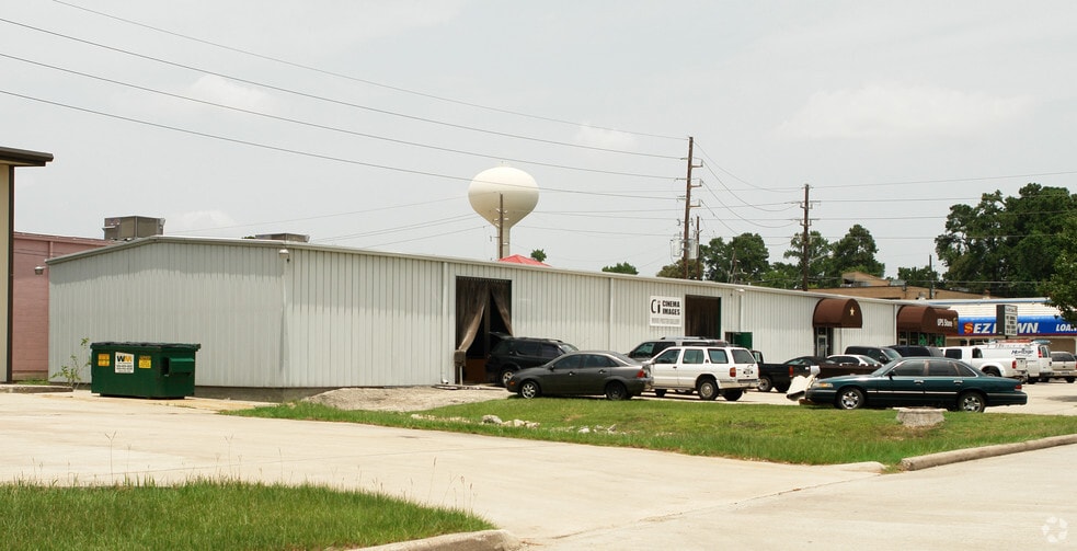 330 Rayford Rd, Spring, TX for lease - Building Photo - Image 3 of 4