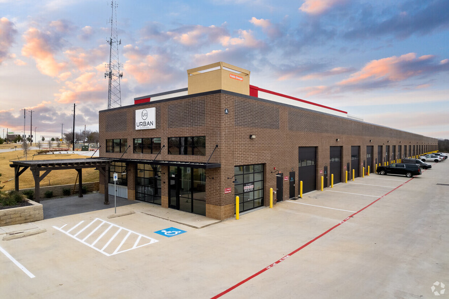 4451 Dale Earnhardt Way, Northlake, TX for lease - Building Photo - Image 1 of 11