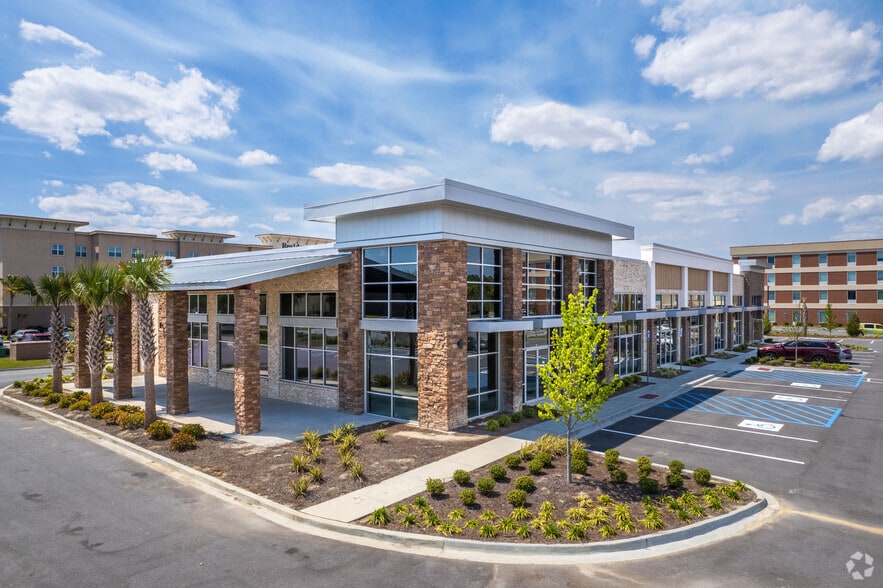 880 Towne Center, Pooler, GA for lease - Building Photo - Image 1 of 5
