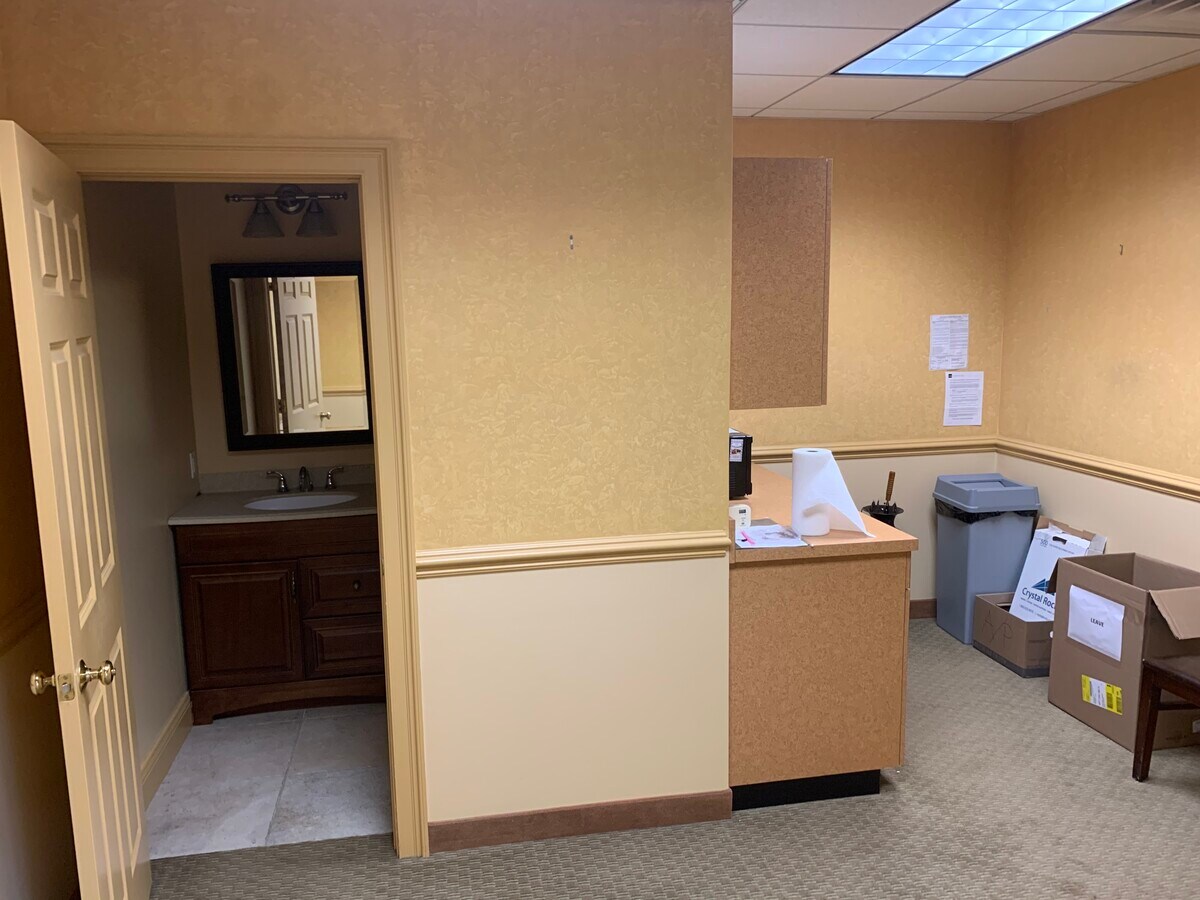 450 Commerce St, Hawthorne, NY 10532 Office for Lease