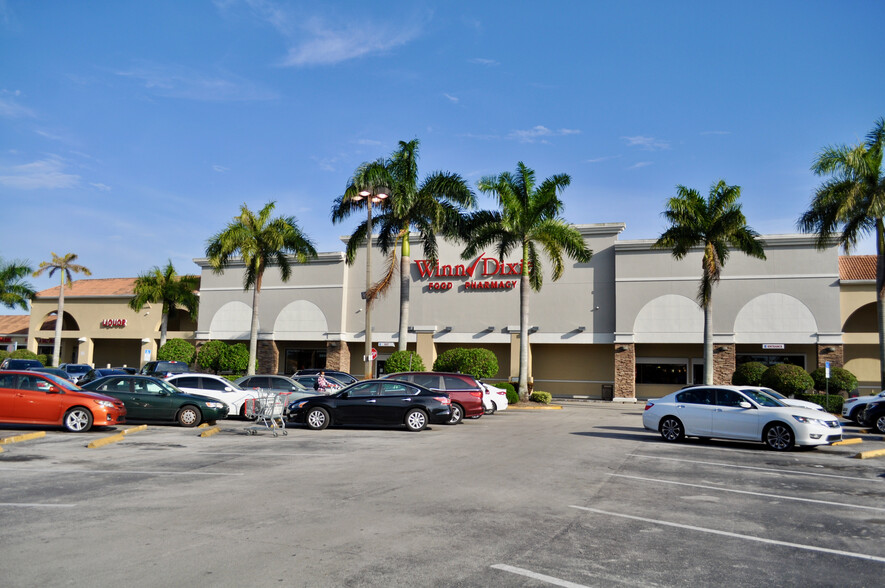 5400-5688 W Sample Rd, Margate, FL for lease - Building Photo - Image 3 of 13