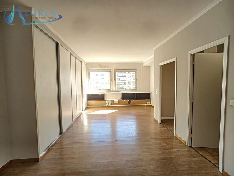 Office in Nice for lease - Interior Photo - Image 1 of 8