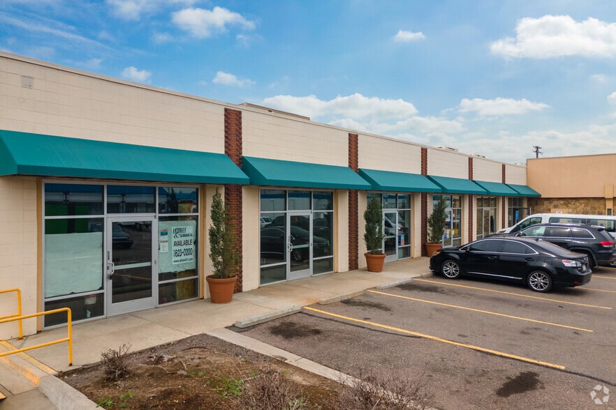 690 Peoria St, Aurora, CO for lease - Building Photo - Image 2 of 3