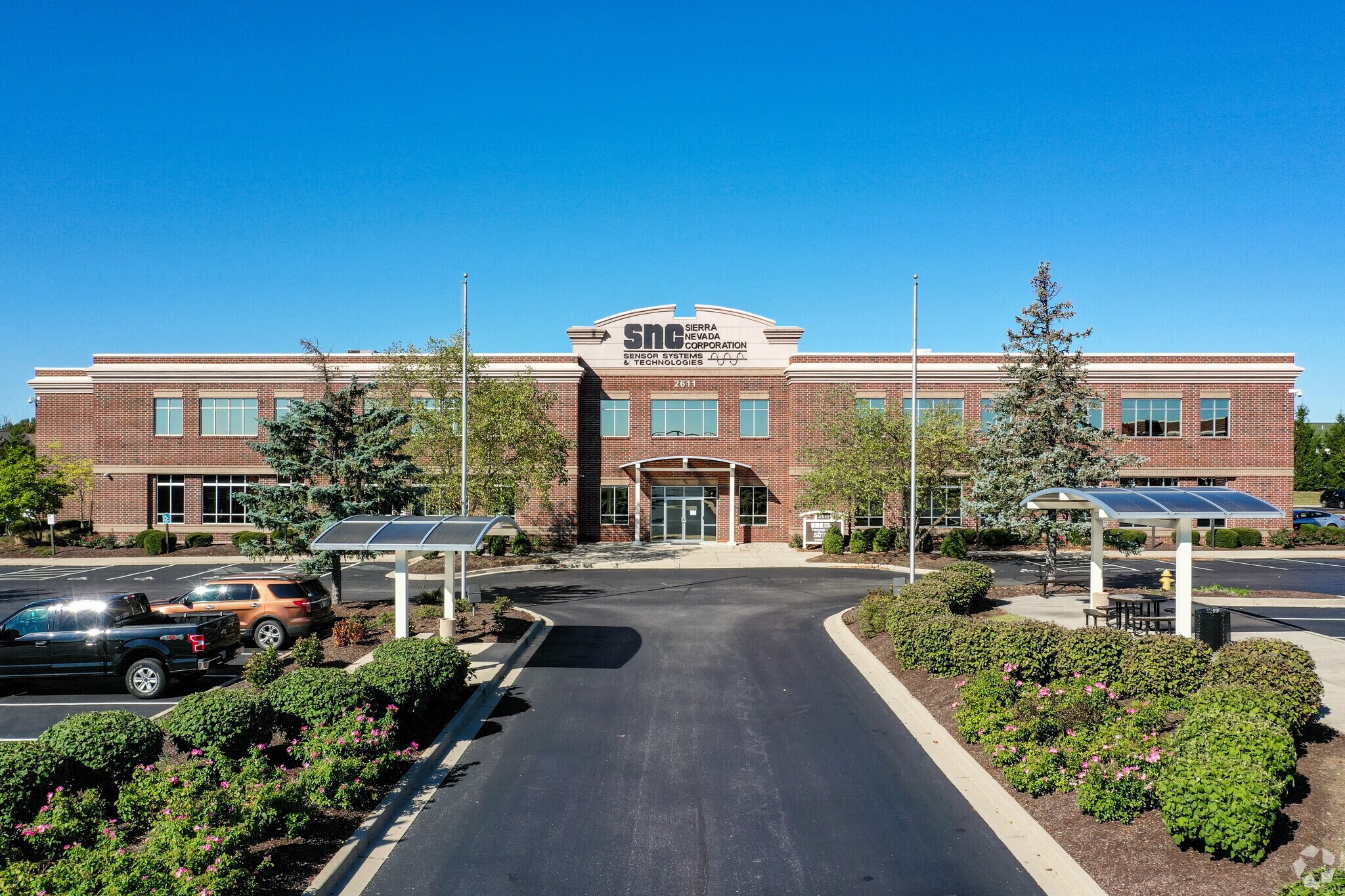 2611 Commons Blvd, Beavercreek, OH for sale Primary Photo- Image 1 of 1