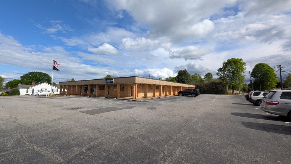2890 S Lookout St, Claremont, NC for lease - Primary Photo - Image 1 of 10