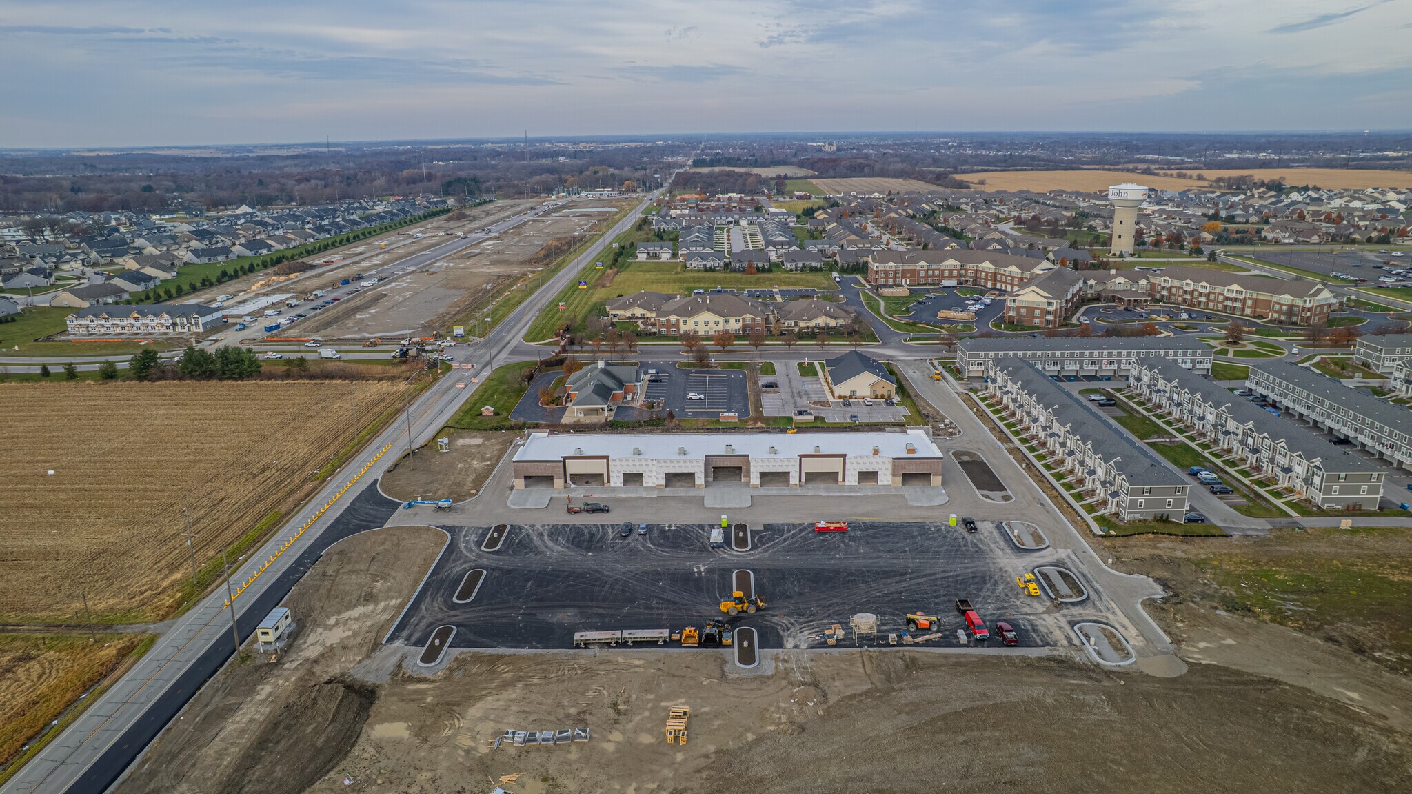 8750-72 109th Ave, Saint John, IN for lease Primary Photo- Image 1 of 7