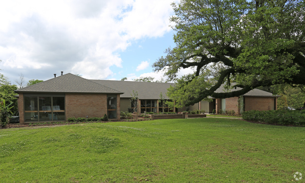 7330 Highland Rd, Baton Rouge, LA for lease - Building Photo - Image 1 of 29