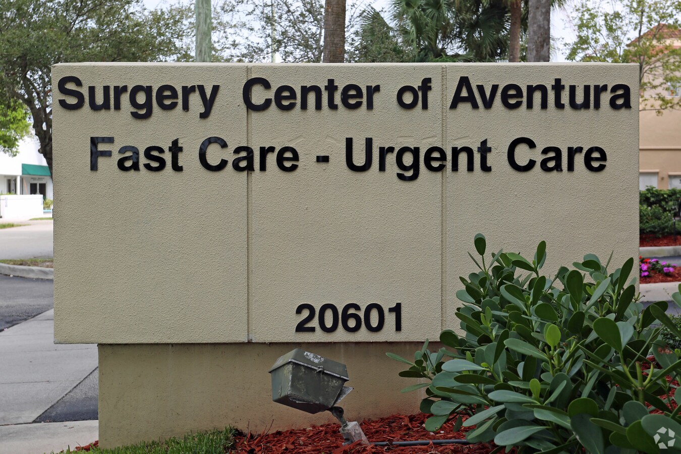 20601 E Dixie Hwy Aventura Fl 33180 Surgery Center Of Aventura Loopnet Com