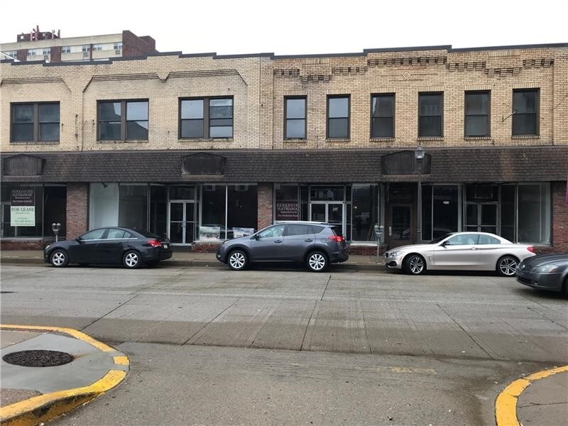 942 5th Ave, Coraopolis, PA for sale Primary Photo- Image 1 of 1