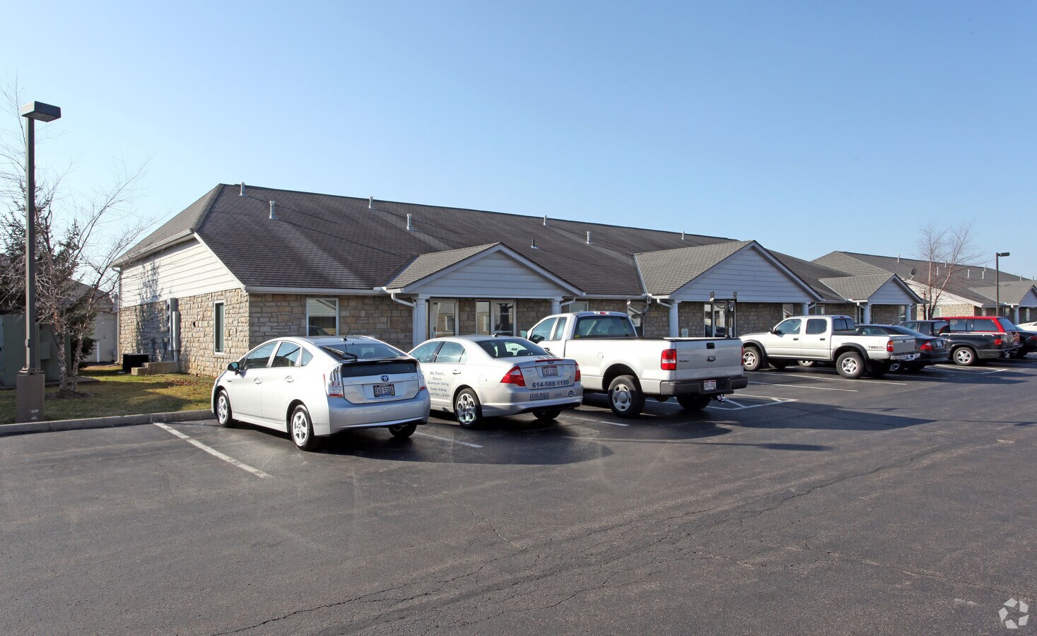 2228 Village Pointe Dr, Powell, OH 43065