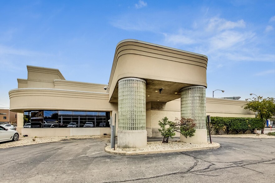 7200 N Western Ave, Chicago, IL for lease - Building Photo - Image 3 of 6