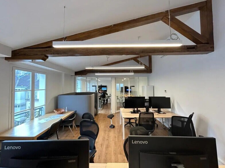 Office in Paris for lease - Building Photo - Image 2 of 10