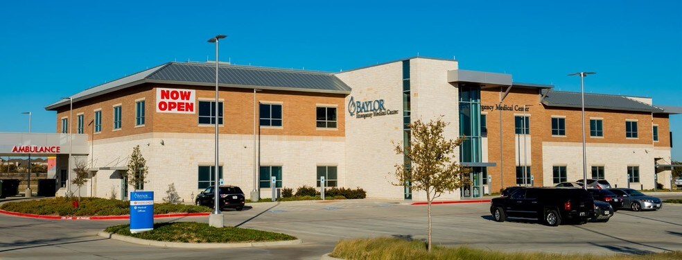 12500 South Fwy, Burleson, TX for sale - Building Photo - Image 1 of 1