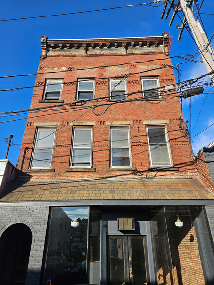 10 Commerce St, Norwalk, CT for lease - Building Photo - Image 2 of 8