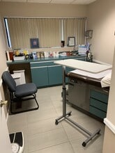 356-358 Veterans Memorial Hwy, Commack, NY for lease Interior Photo- Image 2 of 6