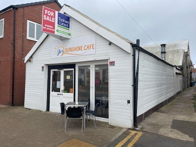 2 Pier Rd, Withernsea for lease Primary Photo- Image 1 of 4