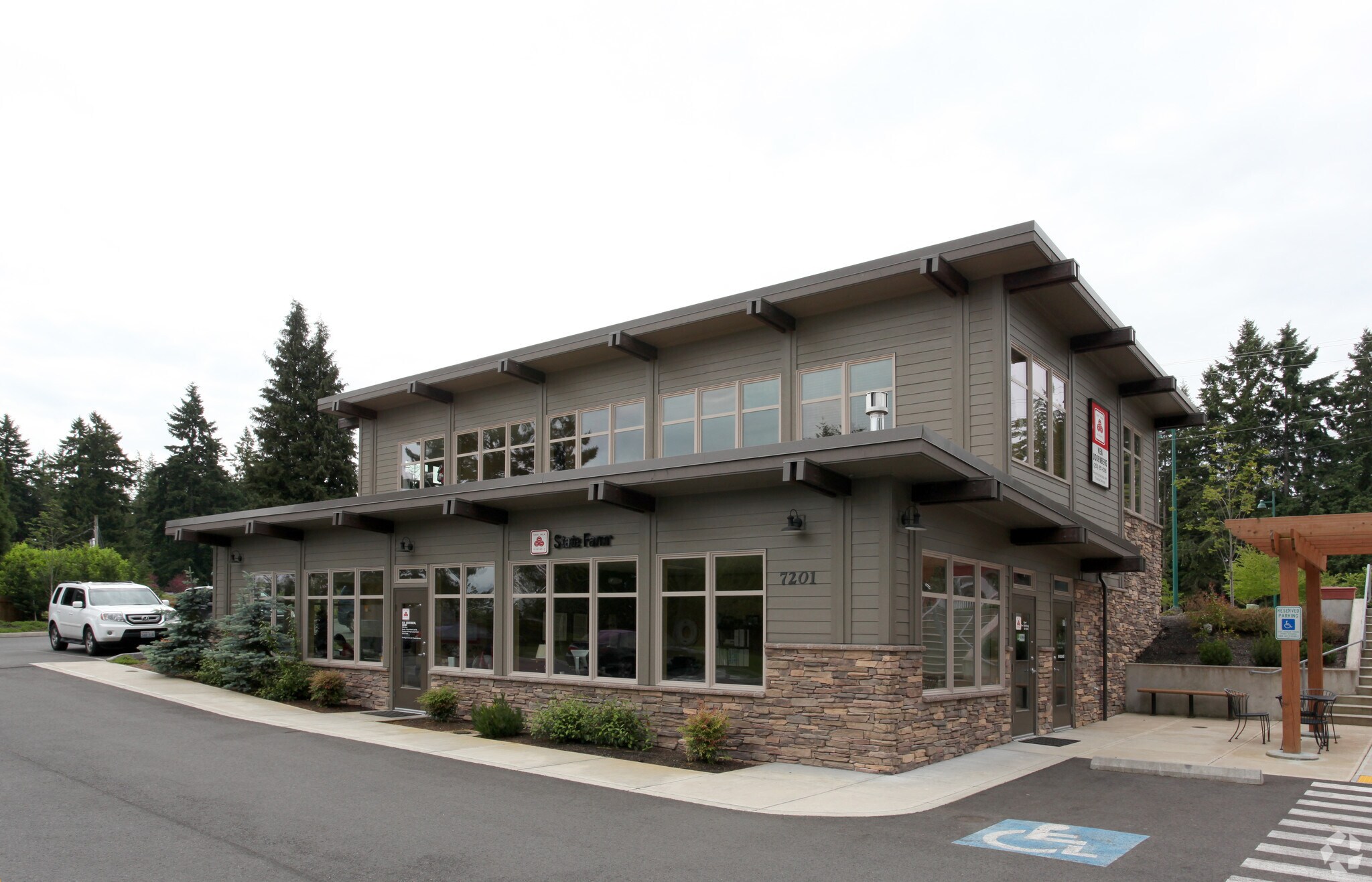 7201 Pioneer Way, Gig Harbor, WA for sale Building Photo- Image 1 of 1